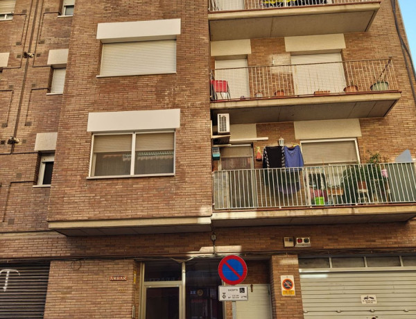 Piso en venta en Calle de Manresa, Terrassa thumbnail 2