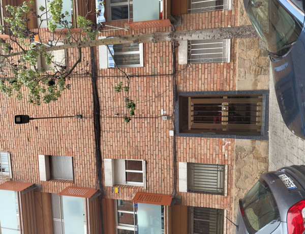 Piso en venta en Calle de Sant Crispí, Terrassa thumbnail 1