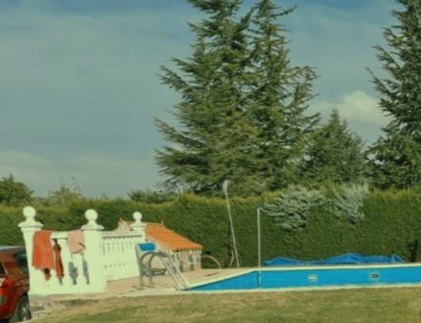 Rustic property for sale in , Calvarrasa de Abajo thumbnail 2
