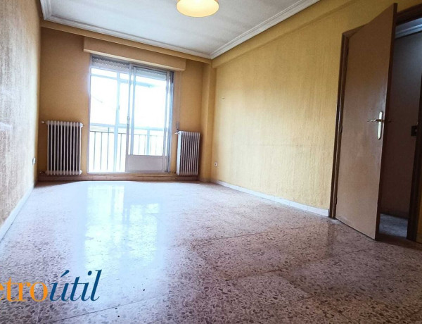 Apartment for sale in Carretera de Ledesma, Salamanca thumbnail 2