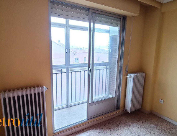 Apartment for sale in  Carretera de Ledesma, Salamanca photo 4