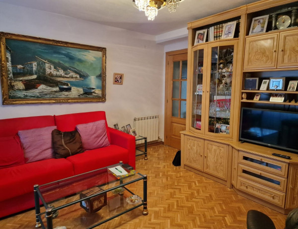 Piso en venta en Travesía Beatriz Galindo, Alcalá de Henares thumbnail 1