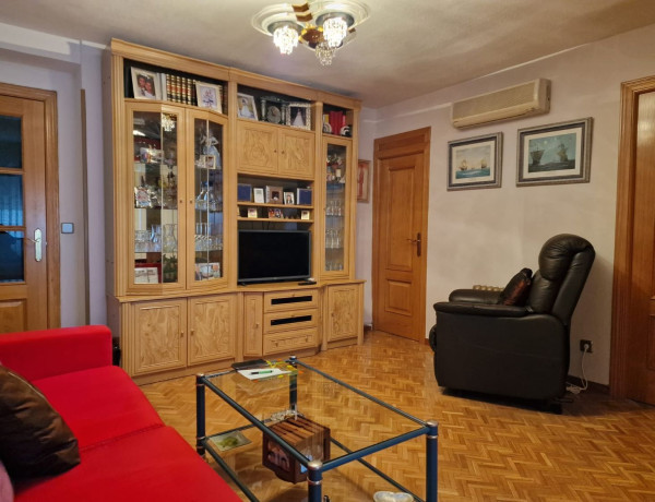 Piso en venta en Travesía Beatriz Galindo, Alcalá de Henares thumbnail 2