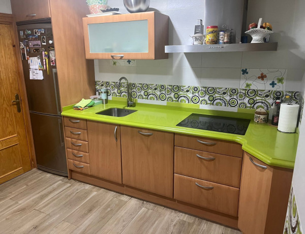Chalet adosado en venta en , Escatron photo 1