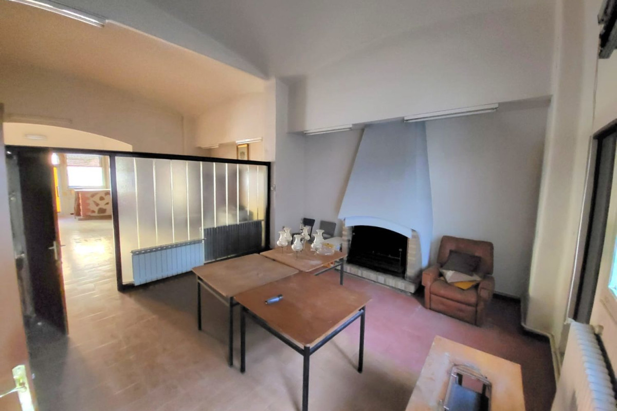 Properties for sale and rent in Spain photo 5