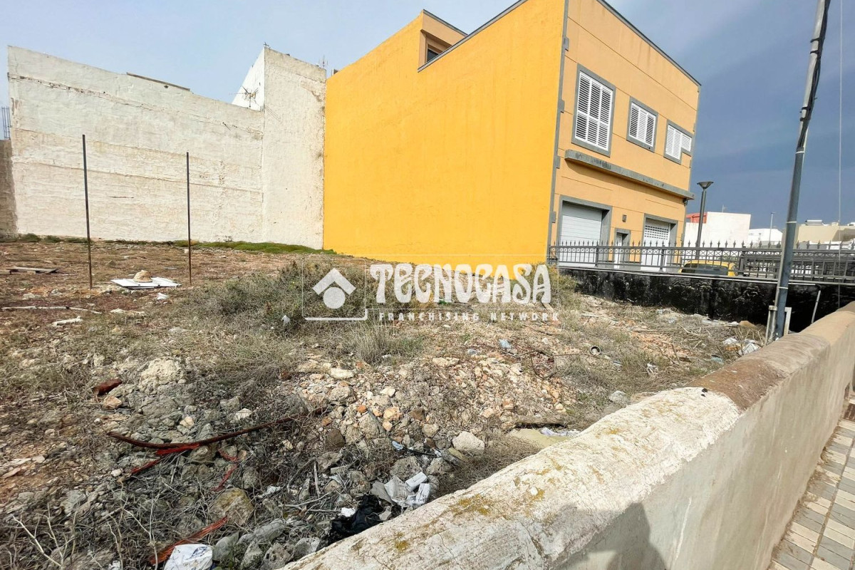 Terreno en venta en Ingenio, Las Palmas photo 2