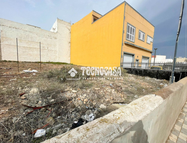 Terreno en venta en hermanos de la salle thumbnail 1