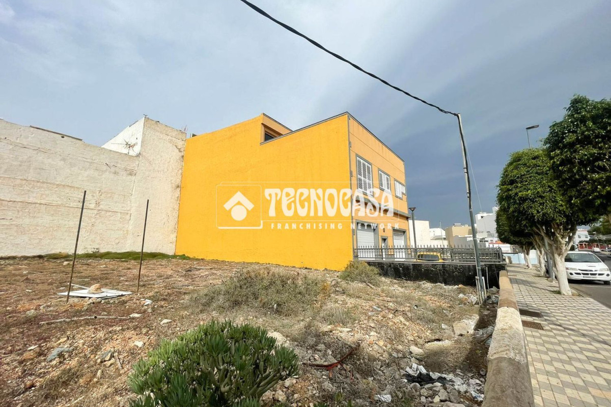 Terreno en venta en Ingenio, Las Palmas photo 4