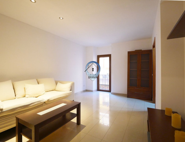 Apartment for sale in  Calle Sant Joan, Sant Feliu de Guíxols photo 3