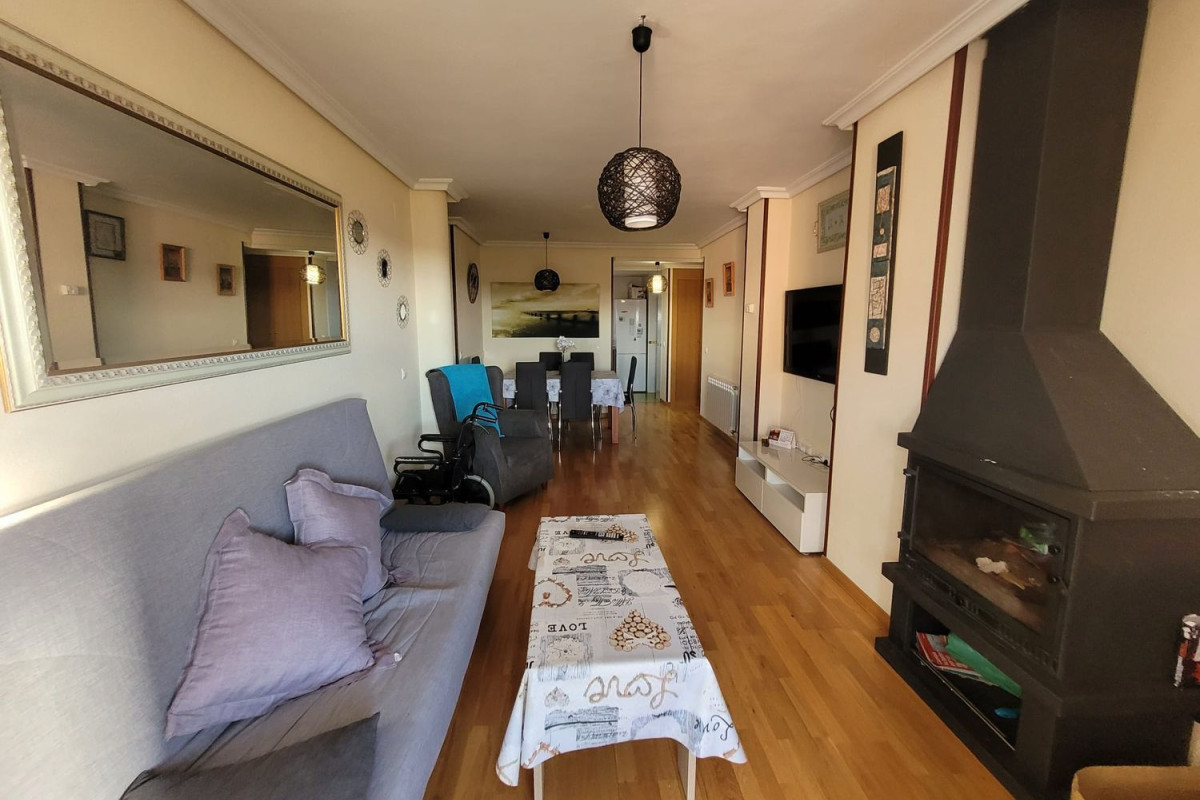 Piso en venta en calle de los Condes de Oropesa s/n, Navalcan
photo 1