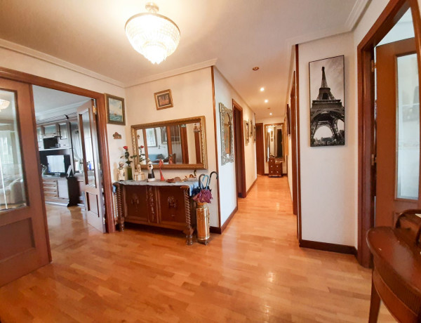 Piso en venta en  Avenida Club Deportivo, Logroño photo 1