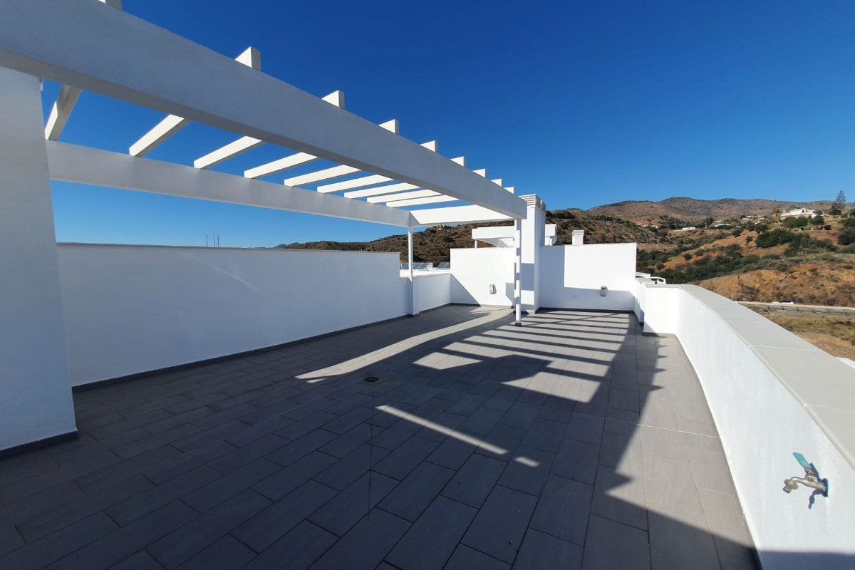 Venta de ático en Calle Clara Campoamor, 35, Rincón de la Victoria photo 3