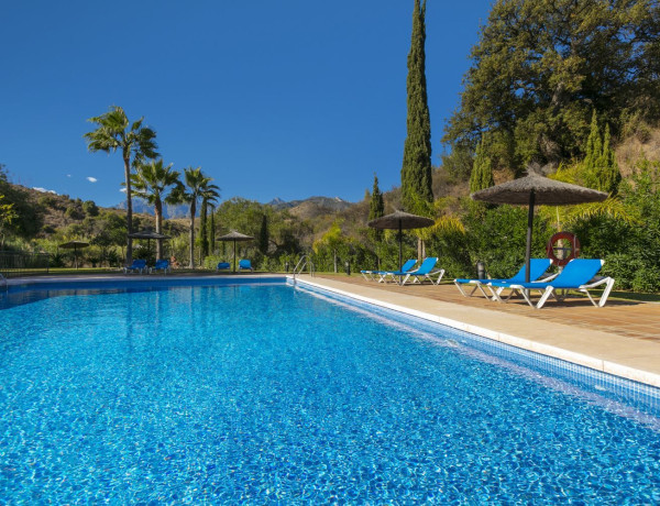 Пентхаус на продажу в Rio Real-Los Monteros , Marbella thumbnail 2