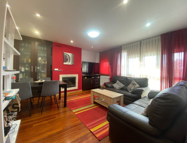 Chalet adosado en venta en , Teo photo 1