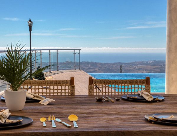 Chalet independiente en venta en Valtocado - La Alquería - La Atalaya , Mijas photo 1