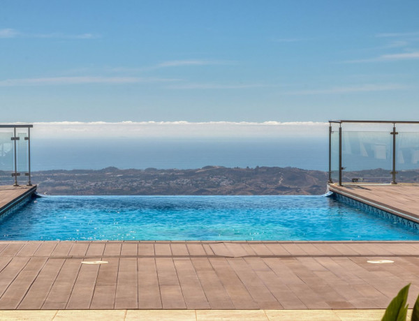 Chalet independiente en venta en Valtocado - La Alquería - La Atalaya , Mijas thumbnail 1