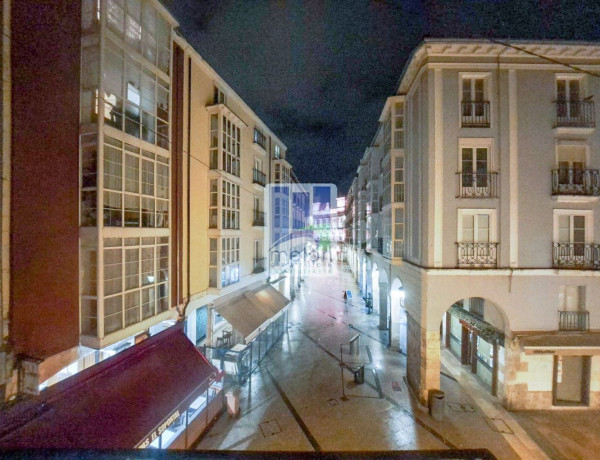 Продажа квартиры в  Calle Sombrerería, Burgos photo 3