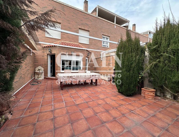 Chalet adosado en venta en Santa Teresa , Albacete thumbnail 2