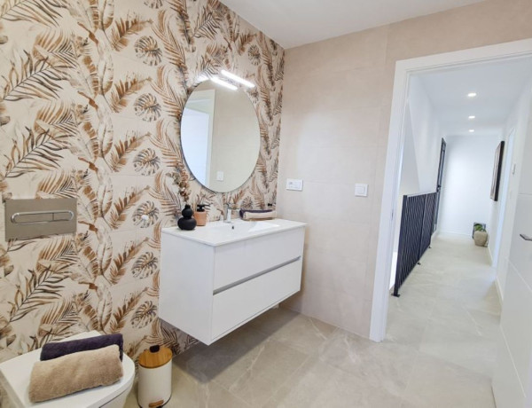 Semi-detached house for sale in  San Pedro Del Pinatar , San Pedro del Pinatar photo 4