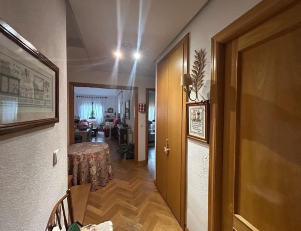 Semi-detached house for sale in Las Villas - Valparaíso , Valladolid thumbnail 2