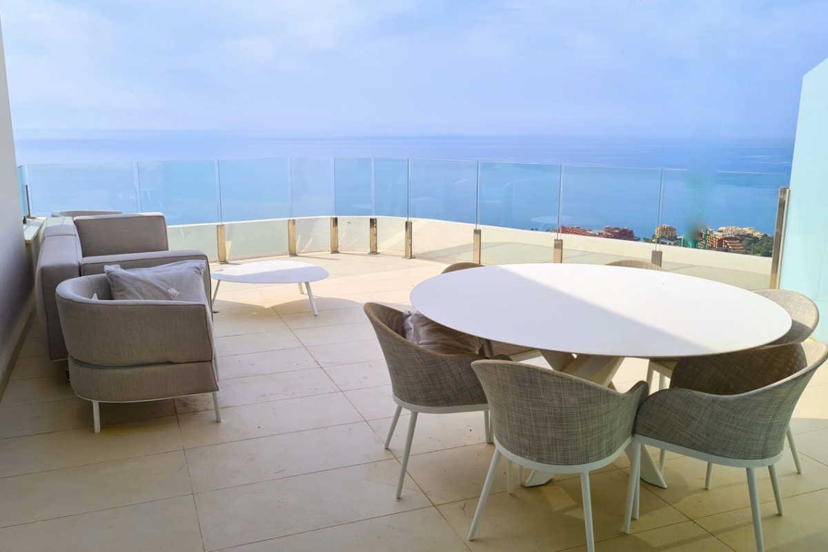 Penthouse sale in Solymar - Puerto Marina , Benalmádena photo 4