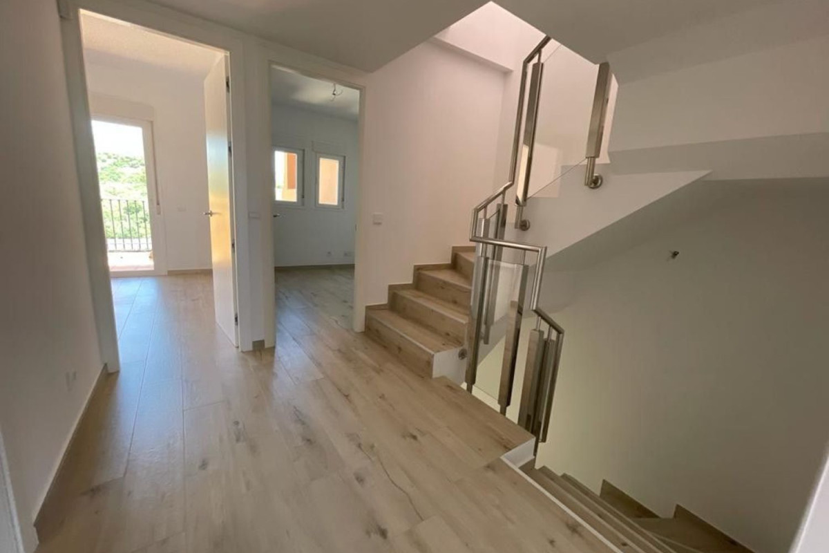 Sale of townhouse in  The Alquería , Benahavís photo 3