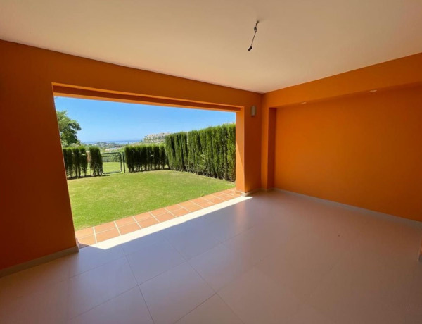 Semi-detached house for sale in  La Alquería , Benahavís photo 4