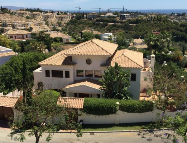 Detached villa for sale in  Los Flamingos , Benahavís photo 2