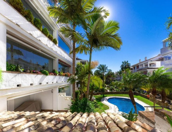 Bajo en venta en Nagüeles-Milla de Oro , Marbella photo 1