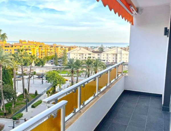 Продажа квартиры в  San Pedro de Alcántara , Marbella photo 1