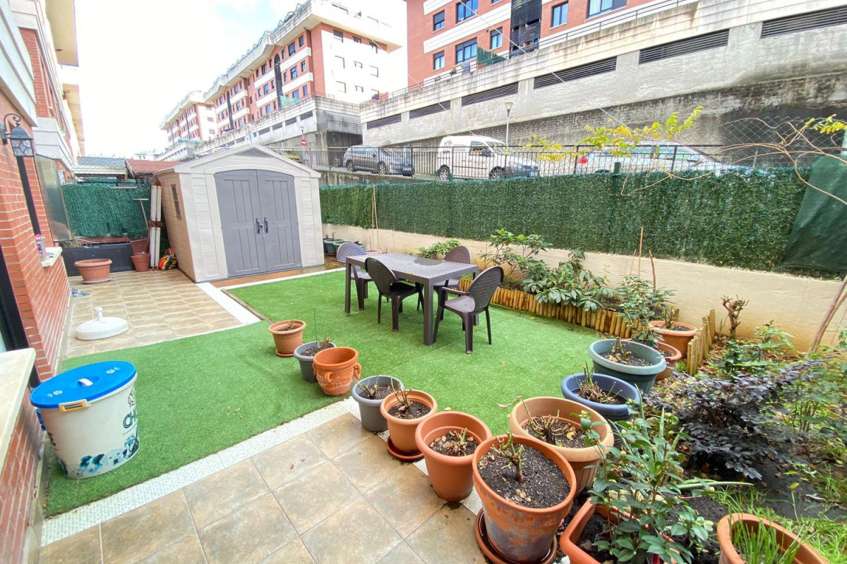 Продажа квартиры на Barrio Brazomar, 54, Кастро-Урдьялес
photo 3