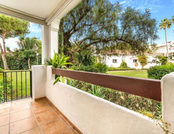 Bajo en venta en  Benamara - Atalaya , Estepona photo 4