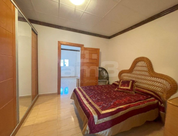 Продажа деревенского дома с участком земли в  Vera Pueblo , Vera photo 4