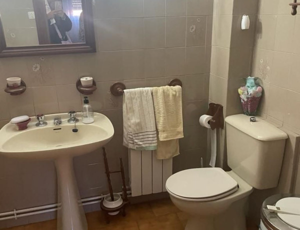 Piso en venta en Calle Ónice, Salamanca photo 1
