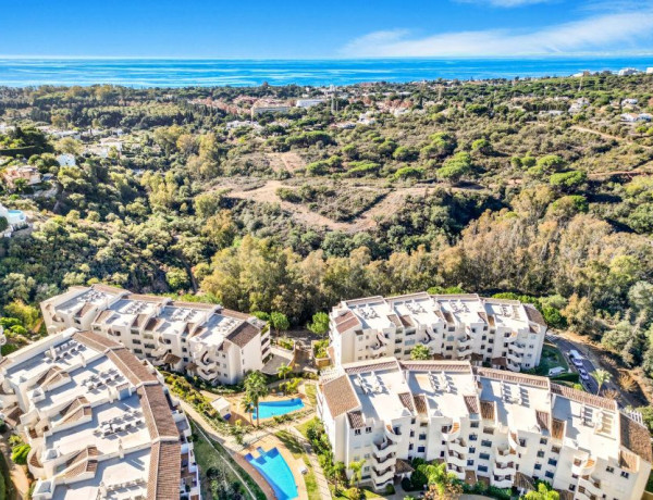 Продажа квартиры в Elviria-Cabopino , Marbella photo 1