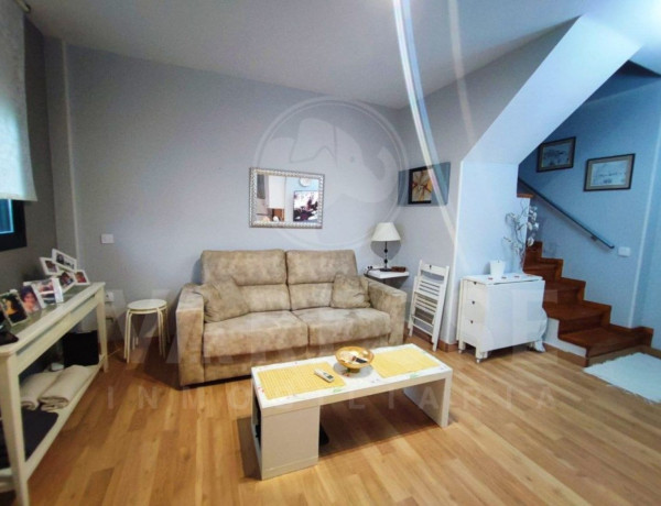 Duplex en venta en , Sanlúcar la Mayor thumbnail 1