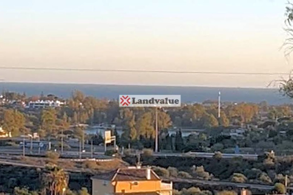 Terreno en venta en Benahavís, Malaga photo 5