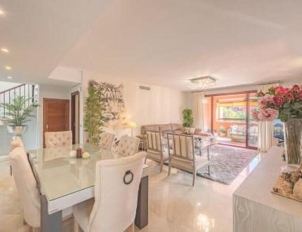 Duplex en venta en , Marbella photo 4