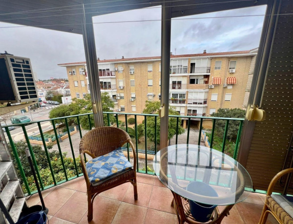 Piso en venta en  Calle San Isidro Labrador, Mairena del Aljarafe photo 3