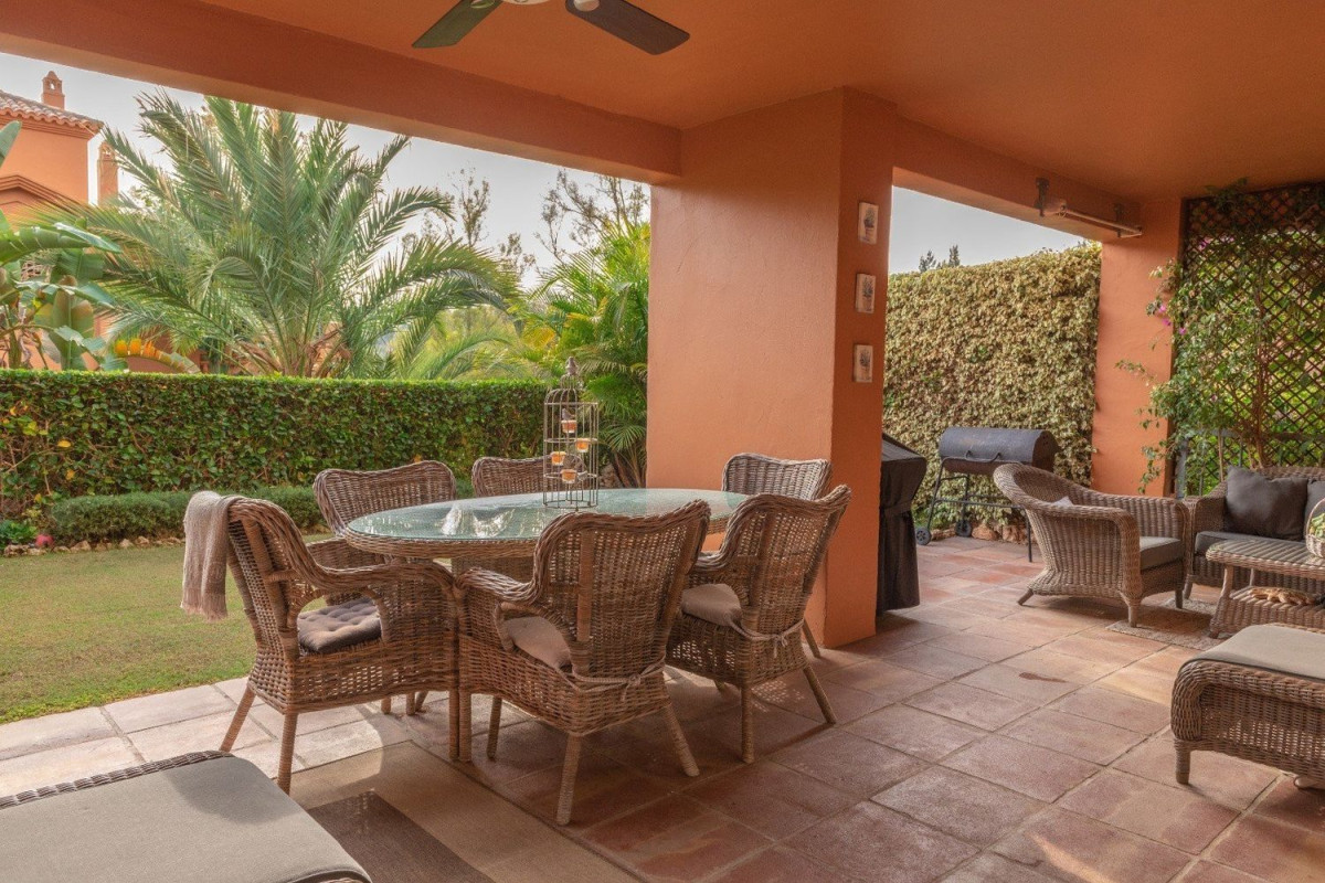 Sprzedaż mieszkania w Benamara - Atalaya, Estepona
 photo 4