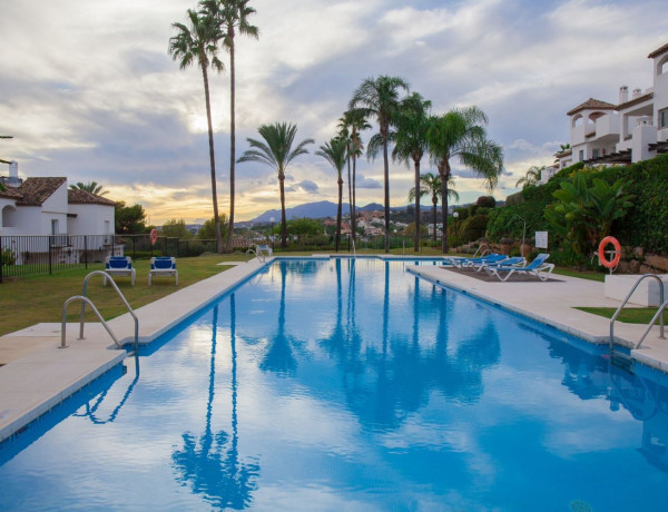 Таунхаус на продажу в  Nueva Andalucía , Marbella photo 3