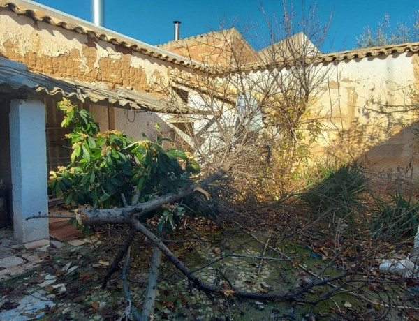 Chalet independiente en venta en , La Roda thumbnail 2