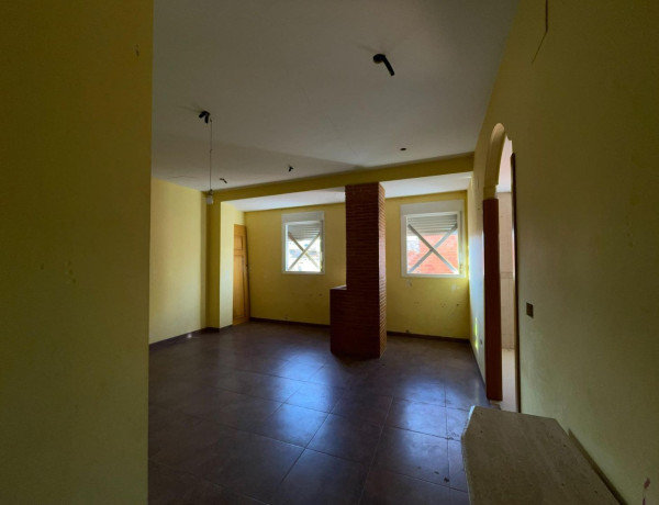 Продажа квартиры в Calle Larga, 47, Castellón de la Plana / Castello de la Plana thumbnail 1
