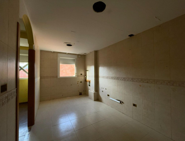 Продажа квартиры в  Calle Larga, 47, Castellón de la Plana / Castello de la Plana photo 4