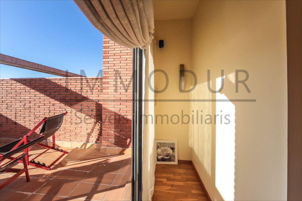 Venta de chalet adosado en  Calle dels Tellinaires s/n , Gavà photo 5
