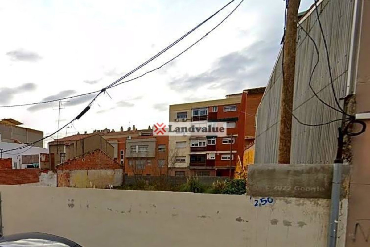 Działka na sprzedaż w Sabadell, Barcelona photo 4