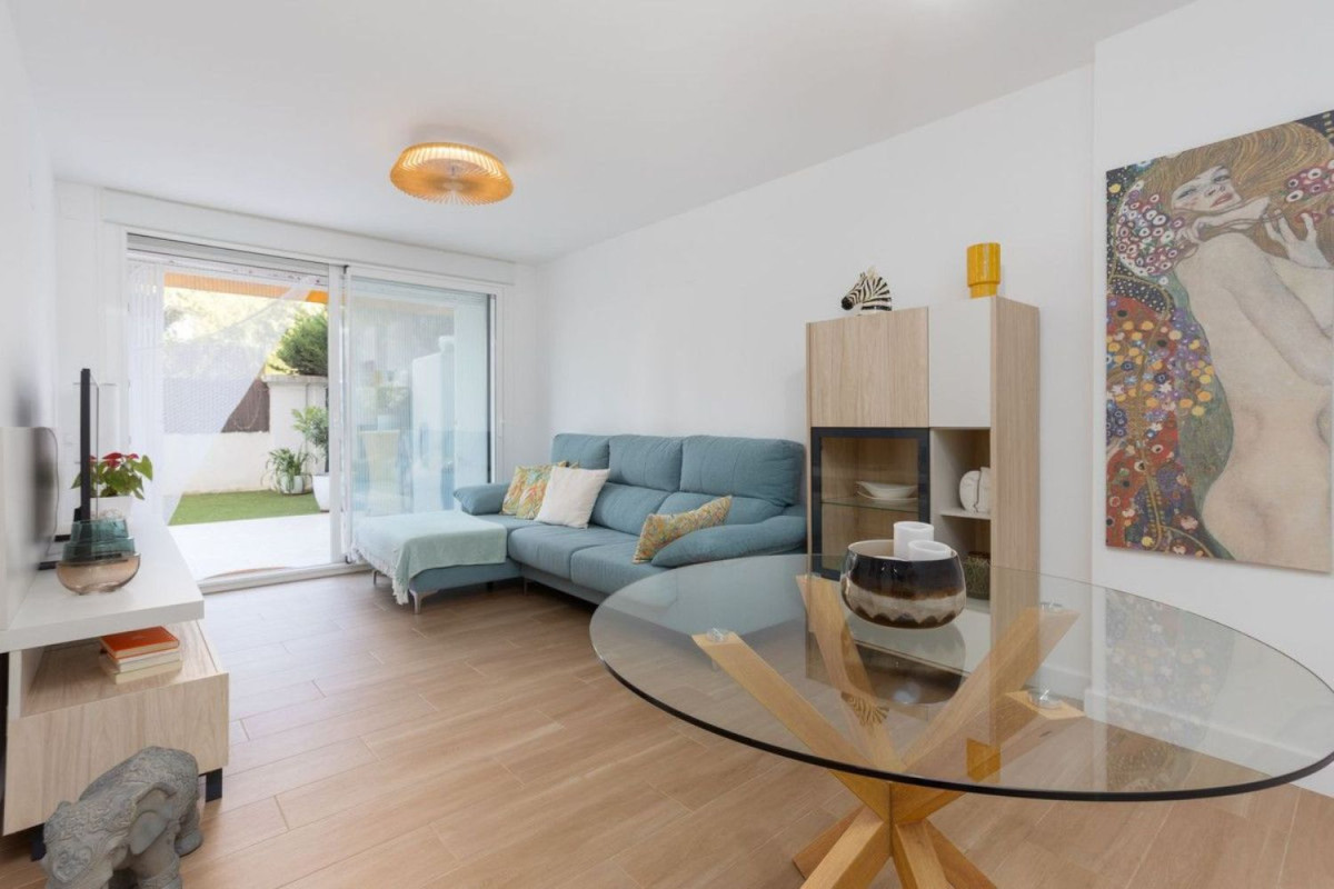 Продажа квартиры на Urbanización Cortijo Blanco, Марбелла
 photo 2