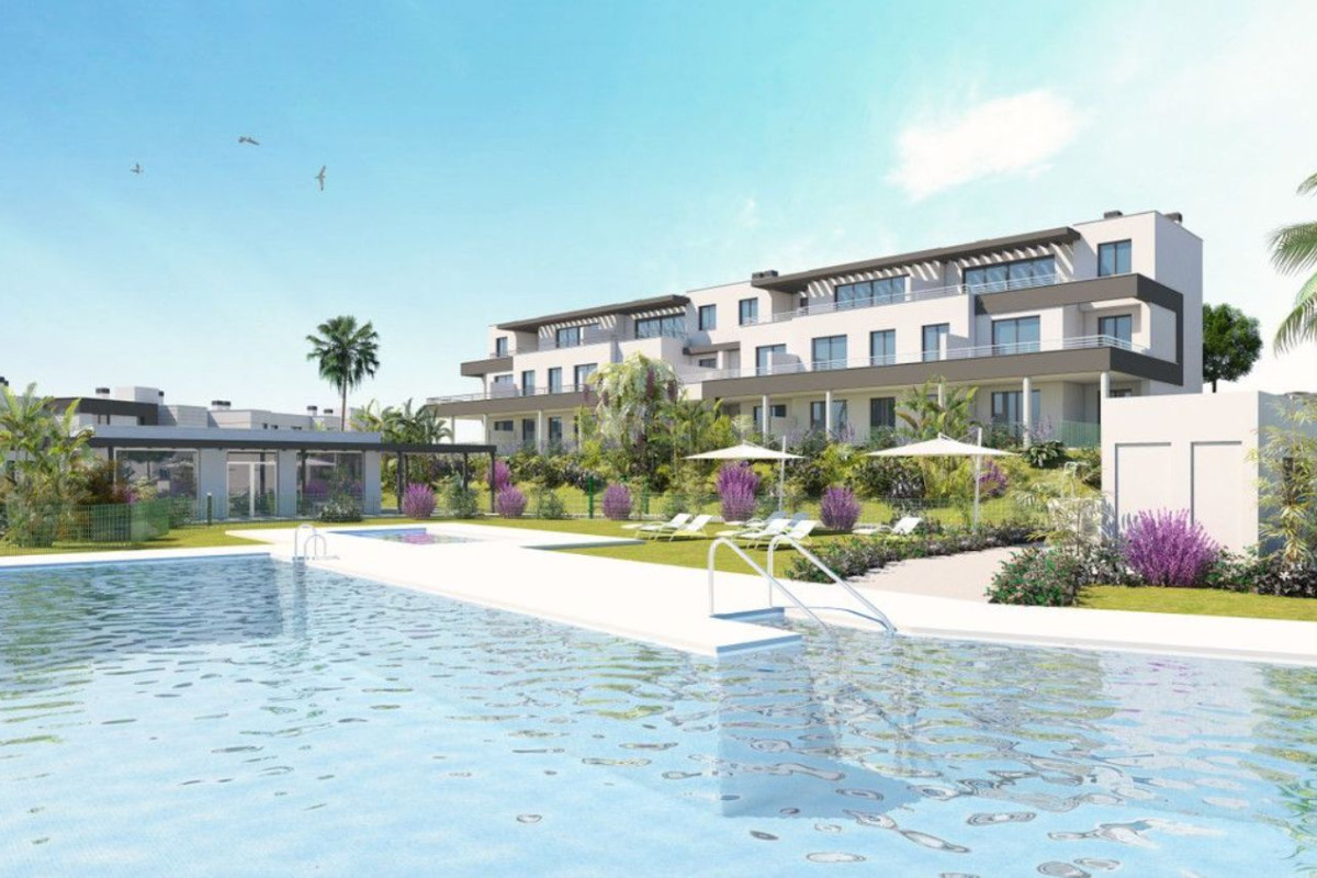 Sale of apartment in Calle Republica Argentina, 206, Estepona
photo 3