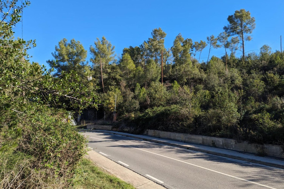 Działka na sprzedaż w Sant Climent de Llobregat, Barcelona photo 2