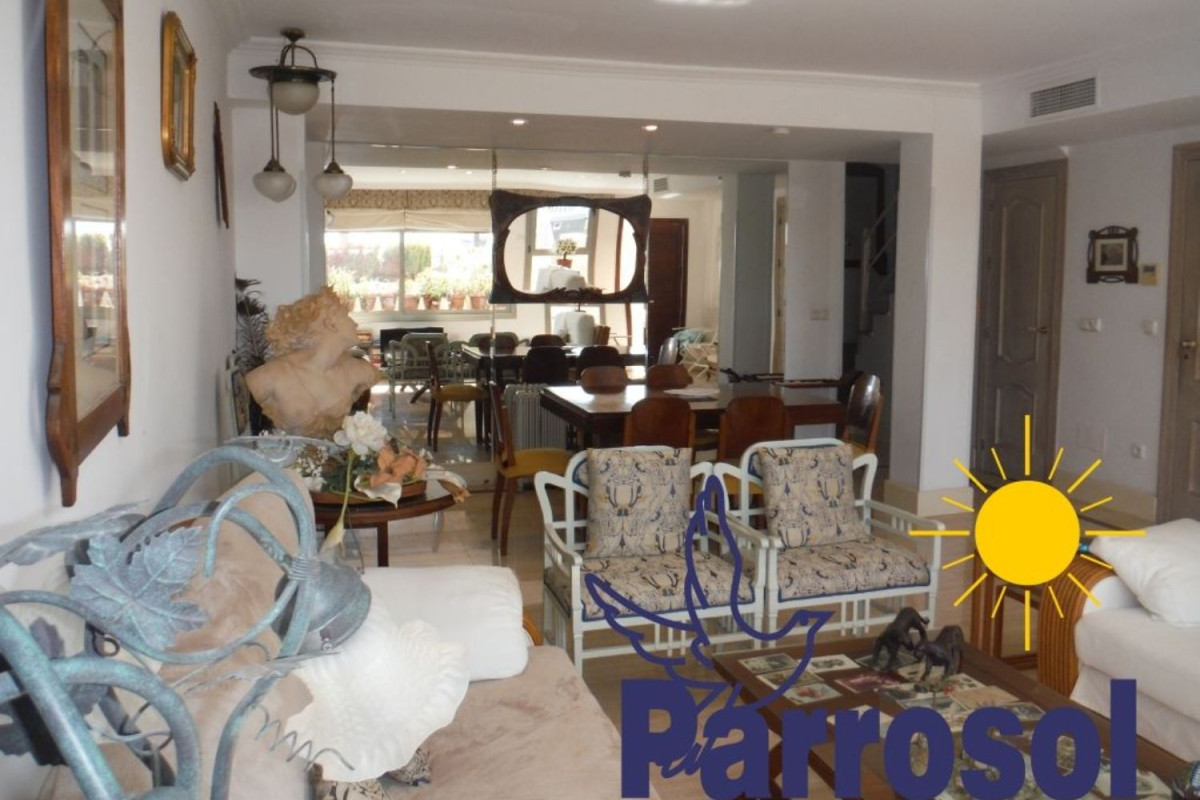 Sale of townhouse in  Calle tenis, 2 , Garrucha photo 2